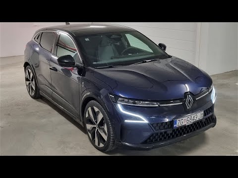 Renault MEGANE E-TECH - Crazy Pure Vision FULL LED Lights (night POV demonstration)