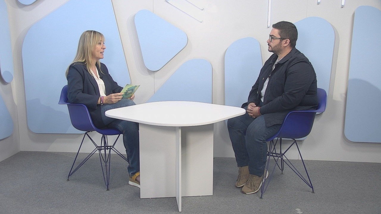 L’alcalde de Santa Oliva, Christian Martínez, parla dels projectes municipals al Connecta 14