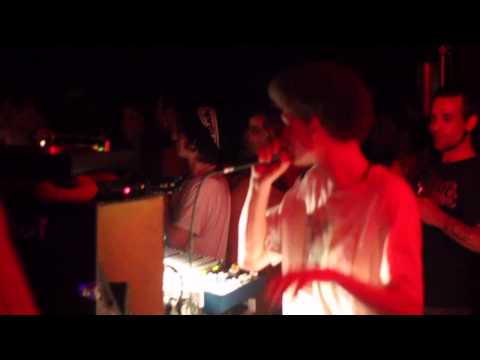 Mungo's HiFi and Pressure Roots Live in Falmouth // May 2014