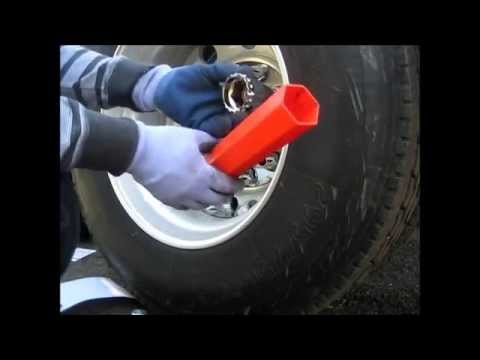 plastic chrome wheel hub cover Looks very good