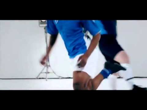 Darryl ft Ali B, Soumia & Rio Ryan Babel   Eeyeeyo