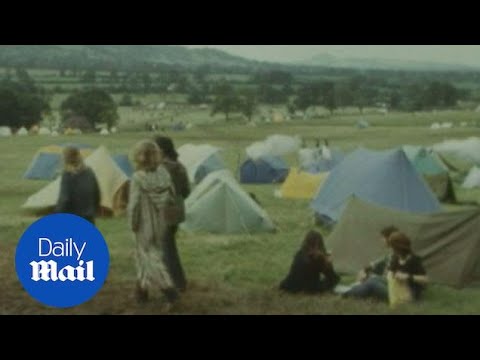 Music lovers enjoy the second 'Glastonbury Fayre' in 1971 - Daily Mail