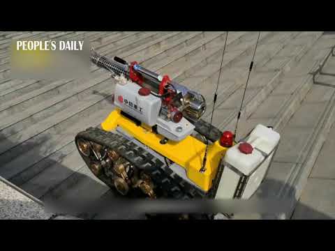 Remote-controlled mini tank was designed to take over the disinfection work in C China's Henan.