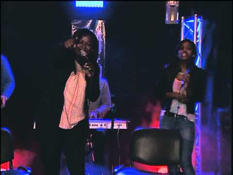 Mariete Muginga - "Deus é Real" (DSD Abril2013)