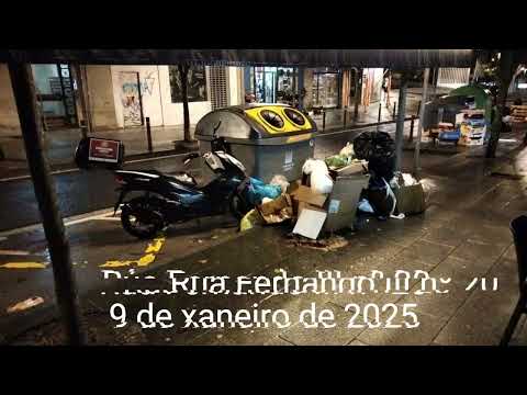 Convivindo co lixo no centro de Compostela