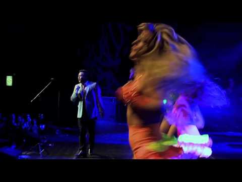 LEONARDO ZUAR E BEBER AO VIVO