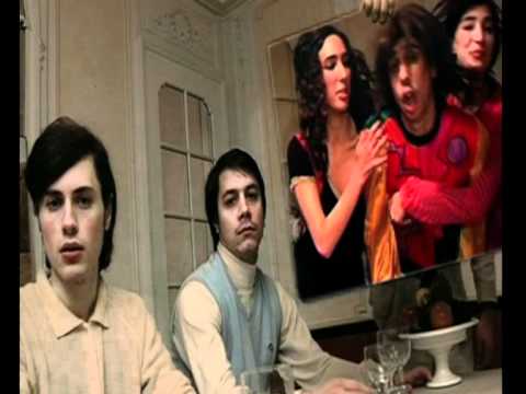 Naive New Beaters - Live Good