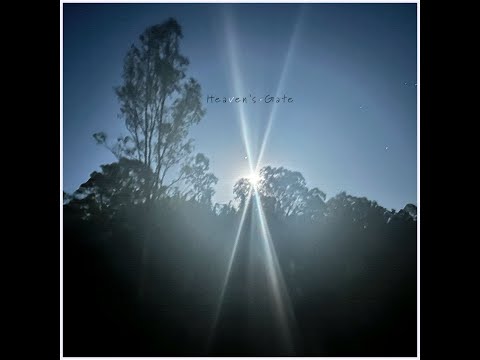 Heaven's Gate - Amélie Farren (Lyrics)