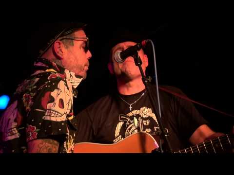 CHIP HANNA & Duane Peters - (What's So Funny 'Bout) Peace, Love and Understanding (Nick Lowe)