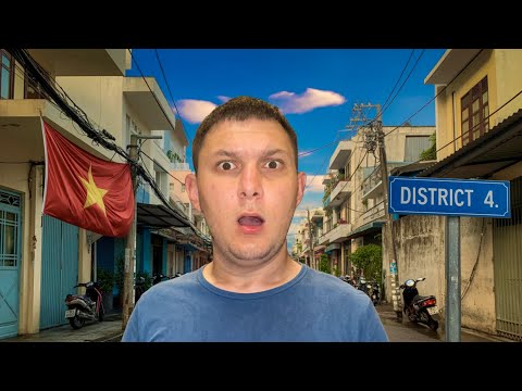 Inside Vietnam’s Most DANGEROUS Hood 🇻🇳 (Saigon District 4)