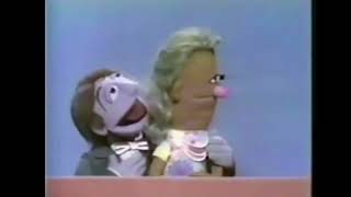 Muppet Songs: Maurice - I Want to Hold Your Ear