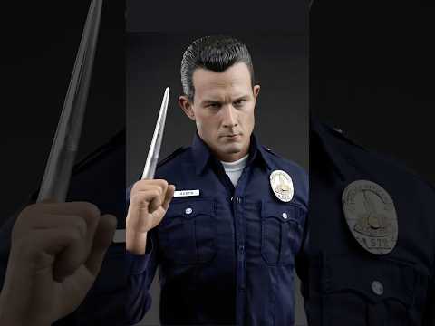 Why doesn’t the T-1000 ever try to kill the T-800? #movie #scifi #terminator