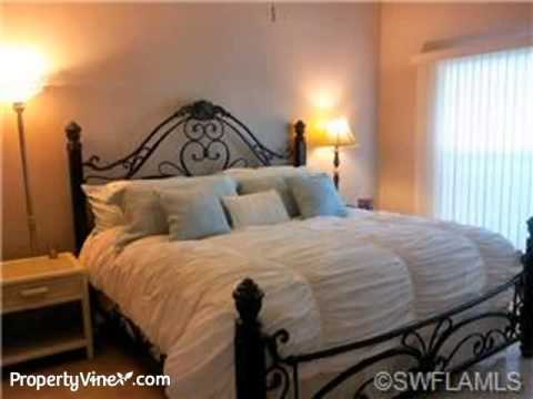 Great 2 bedroom + den, 2 bathroom, 1st floor unit in Desirable Vanderbilt Lakes Gated Community.