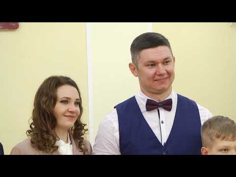 100 курских пар узаконили отношения 22-го февраля