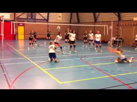 Volleybal Go'97 DS2 - De Valk DS2: 3-1 - 02042011 - deel4