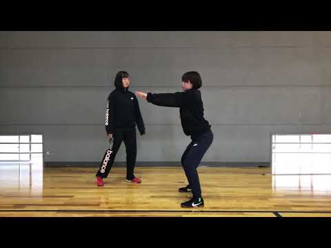 学生制作のトレーニング動画「スクワット」