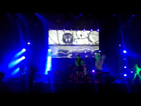 Die Antwoord (HQ Sound) - Happy Go Sucky Fucky (Live in Milan - 20/06/14)