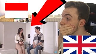 Download lagu BRITISH REACTION: SING-OFF TIKTOK SONGS PART X (10) - Reza Darmawangsa vs Mirriam Eka mp3