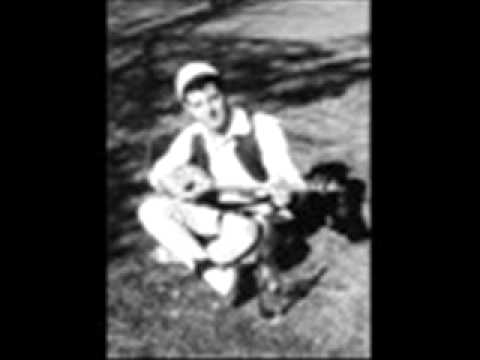 Shaqe Avdija Kënga Për Dervish Shaqen dhe Demush Nezirit