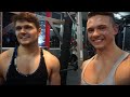 Rafael von InFitnessTV im Interview zum Thema Posing (ft. Nils Schlieper & Daniel Gildner)