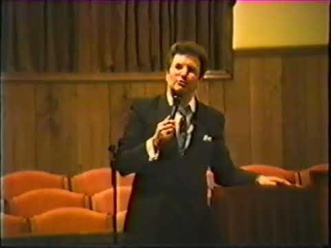 1990 Sept 12 Gary Byrum and the Mullins family revival