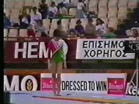 Henrietta Onodi - 1990 European Championships AA - Vault 2