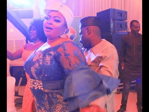 Funsho Adeolu others dance Shaku Shaku,See How Oga Bello Son is Rocking Dayo Amusa On Dance Floor