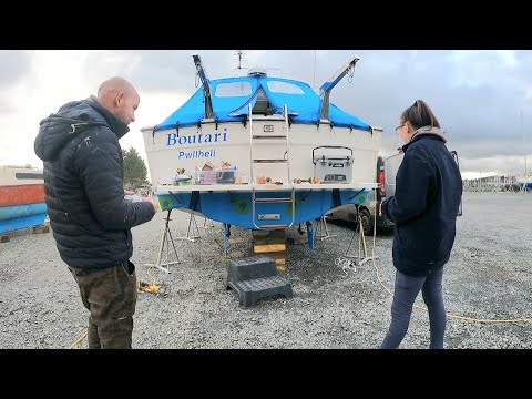 Bad Vibrations And Upgrades! Fitting A Diesel Heater & Hella Underwater Lights