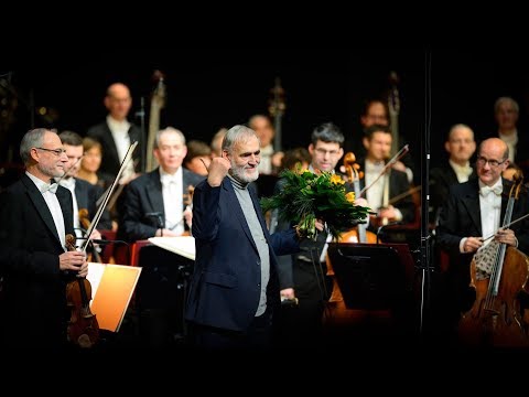 Staatsorchester Stuttgart - "Marche fatale" für großes Orchester von Helmut Lachenmann