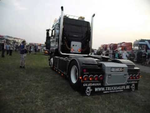 download lagu mp3 mp4 Silvia Nelis, download lagu Silvia Nelis gratis, unduh video klip Silvia Nelis