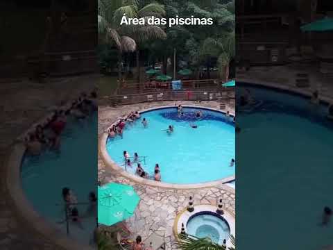 Área das piscinas Thermas Paradise Rioquente