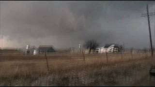 preview picture of video 'February 10th, 2009 - Hail Fog, Developing Supercell with Wall Cloud'