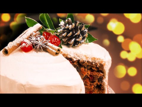 Mary Berry's Traditional Christmas Cake Recipe (Rich Fruit Cake)