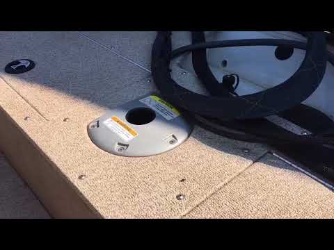 Swivel Eze ski pylon in my 2014 Crestliner Fish Hawk 1850