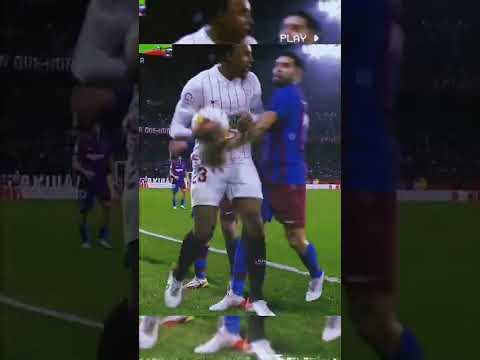 Kounde vs Jordi Alba 💥