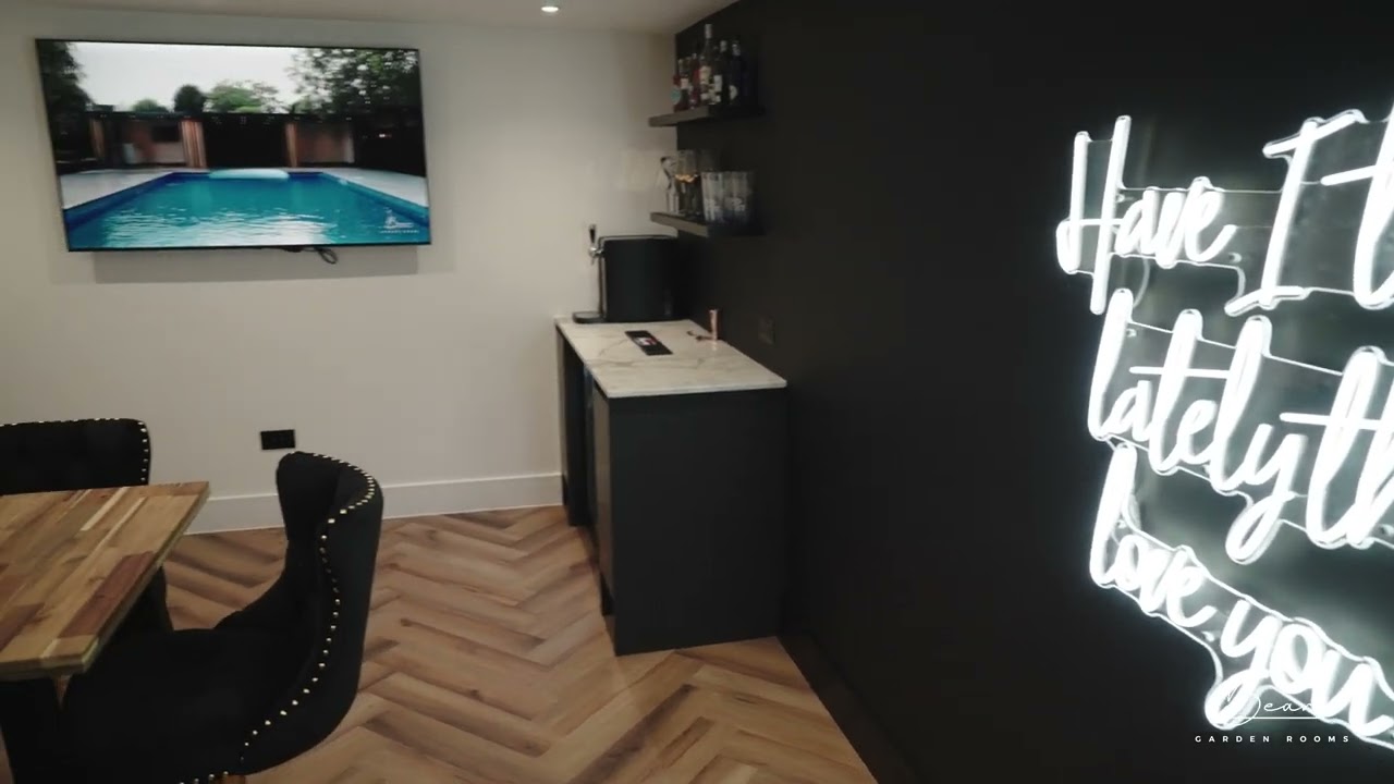 The Edge - Southend on Sea, Essex | Bear Garden Rooms