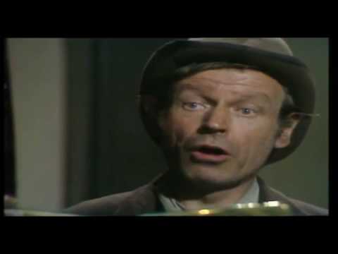 Upstairs Downstairs S02 E06 The Property Of A Lady ❤❤