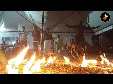 NYASAYE NITIE Live 🔥🔥🔥🔥 with Steve Hosea ft Benjamin Glory.