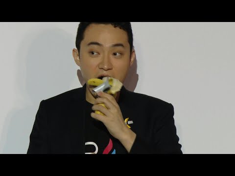 Video Thumbnail: Crypto boss buys banana artwork $6.2 million - and eats it | AFP