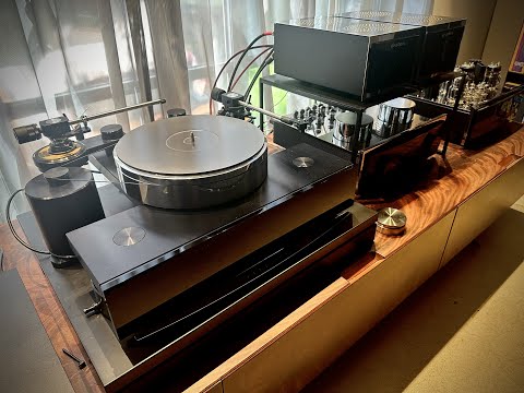 A Dream Comes True: Setting Up My New Turntable (Einstein Aerolith)