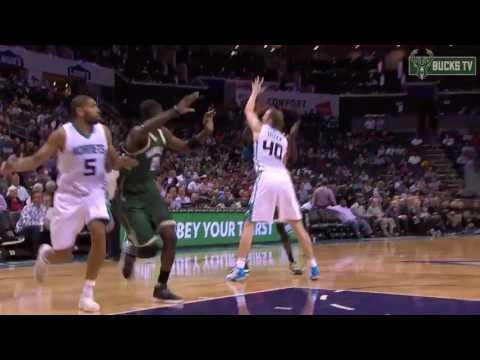 Tony Snell  career high 26 points vs Charlotte Hornets 28/03/2017