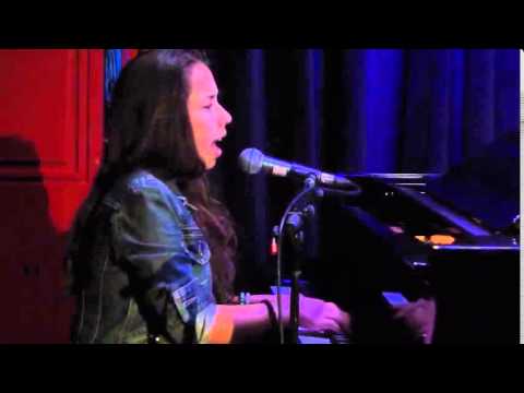 Early Morning by Noa Angell (Original Song Live Performance)