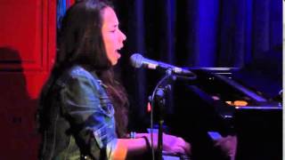 Early Morning by Noa Angell (Original Song Live Performance)