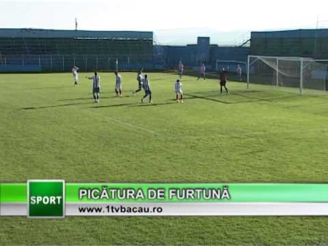 Picatură de furtună  FCM Dinamo Onești – Aerostar Bacău 0-1 - www.1tvbacau.ro