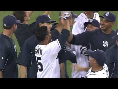 2013/09/07 Guzman's walk-off single