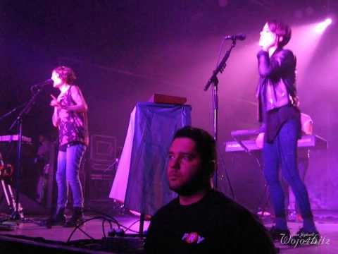 16/18 Tegan & Sara - Closer @ Magazzini Generali, Milan, Italy 11/10/13