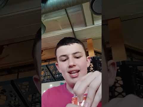 I am the first person to try Schwepps new Grapefruit flavour at Mojo Market, here is my taste test: