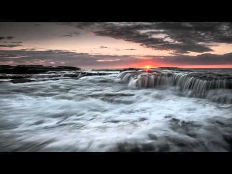 Arthur Rubinstein - Chopin - Piano Concerto No 2 in F minor, Op 21