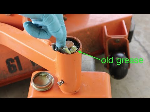Zero Turn Mowers greasing the caster wheel pivots SCAG (kingpins)