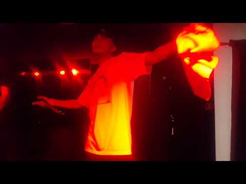 Dee Nasty, DayVDave and Gilly Getem Live at Aarons Show